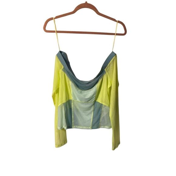 Guess NWT women’s lime green off shoulder Beatrix mesh top S/L - Picture 2 of 4